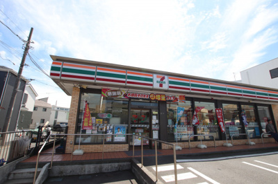セブン-イレブン 茅ヶ崎南湖店まで650ｍ