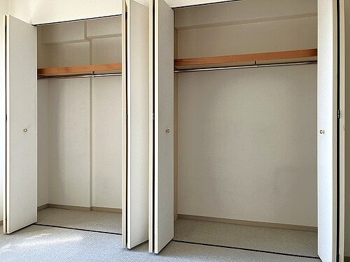 フロントシティ琴似Ｄ棟の収納|洋室収納