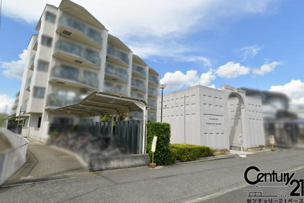コスモ大和高田のその他共用部分|■現地撮影写真■スーパーまで徒歩圏内！毎日のお買い物も楽々です！