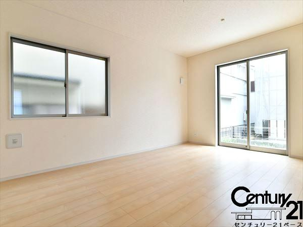 クレイドルガーデン今国府町 ２号棟 ／新築一戸建の内観：施工例|■浄水器付きのシステムキッチンです！■