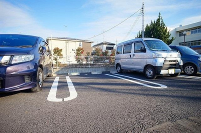 【駐車場】 | ノーブルＣ
