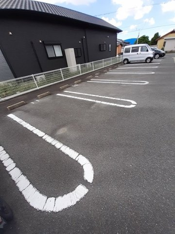 ＣａｍｅｌｌｉａⅠの駐車場