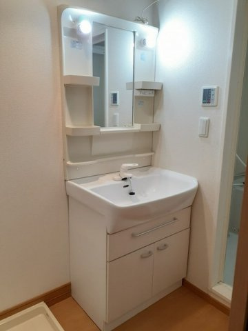 サンガーデンＤの洗面所