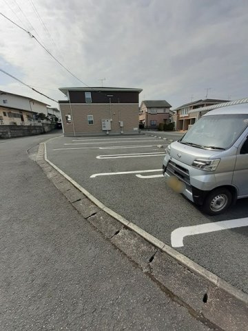 パラッツオＦＵＲＵＴＡ　Ⅱの駐車場