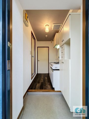 エクセルⅢ 203号室の玄関