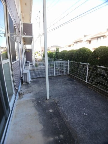 ファミール岡本Ⅱの庭
