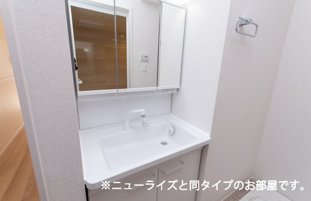 ヴァン　ヴェールの洗面所