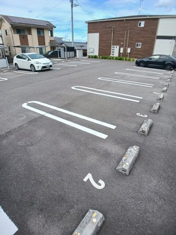 マリオ中村　Ａの駐車場
