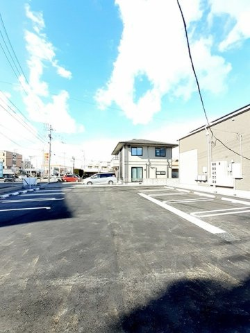 シッフバオ　シティ　今治の駐車場