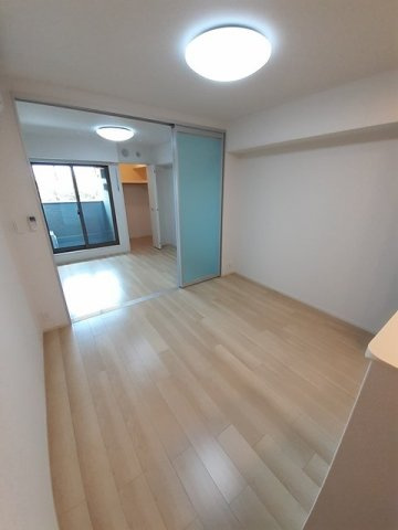サンリット峰の居間・リビング