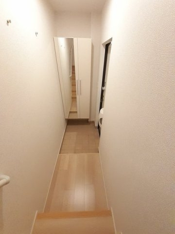 サンリット峰の玄関