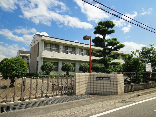メゾン　ド　ブリーズの周辺|吉岡小学校様まで1000m