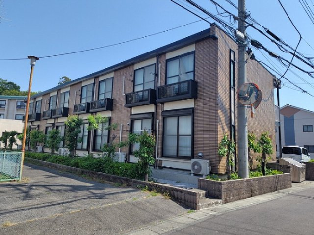 レオパレスラ　グレージュの外観