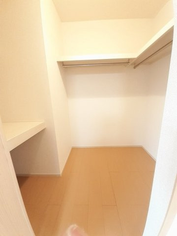 ラ　ルーチェ　Ａの収納