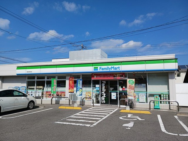 ラウルスＫの周辺|ファミリーマート新居浜泉池店まで148m