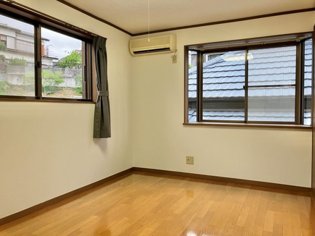 大金平戸建の内装