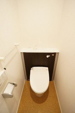 ベル　フルーフⅠのトイレ|清潔感のあるトイレです