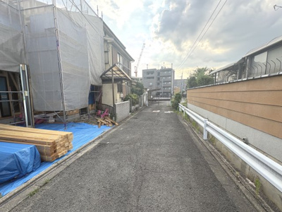 【前面道路含む現地写真】 | 七条御所ノ内西町　新築戸建　A号地 | 毎日のお買い物に便利なフレスコ 八条店まで徒歩5分♪