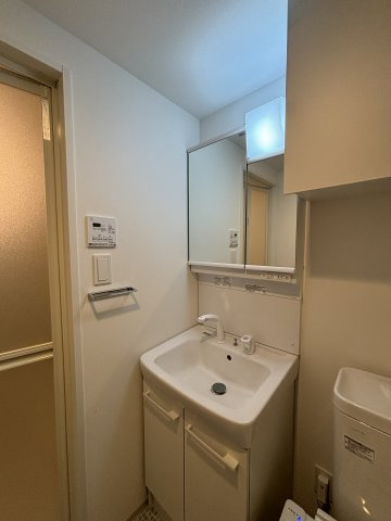 GENOVIA妙典の洗面所|別タイプ参考写真