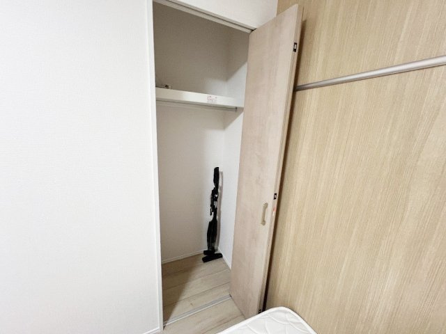 ラフィーネ上大岡の内装|明るい色調の室内です