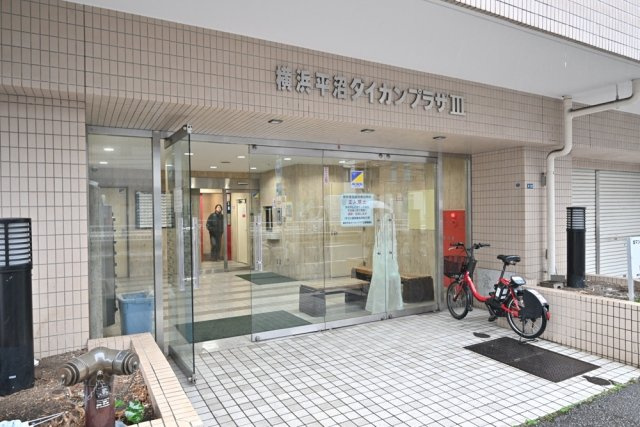 横浜平沼ダイカンプラザ三号館のエントランス|エントランスです