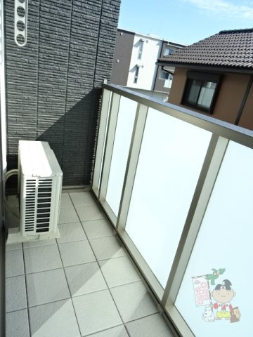 クレストヴェールⅦのバルコニー