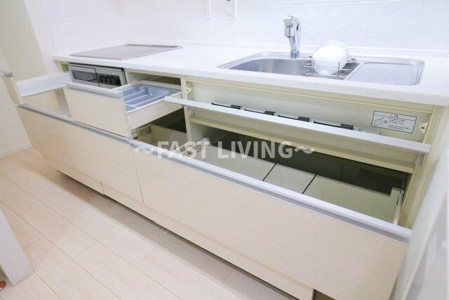 プレミスト日本橋浜町リデアルのキッチン