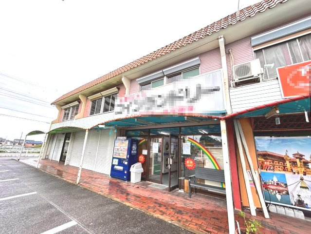 ひろば一本木の外観