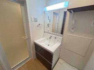 仮）江南市前飛保町　新築アパートの洗面所|洗髪洗面化粧台（イメージ）