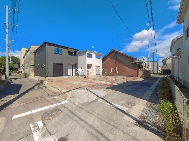 新築戸建て・仲介手数料無料）一宮市小信中島第５・１号棟の前面道路含む現地写真