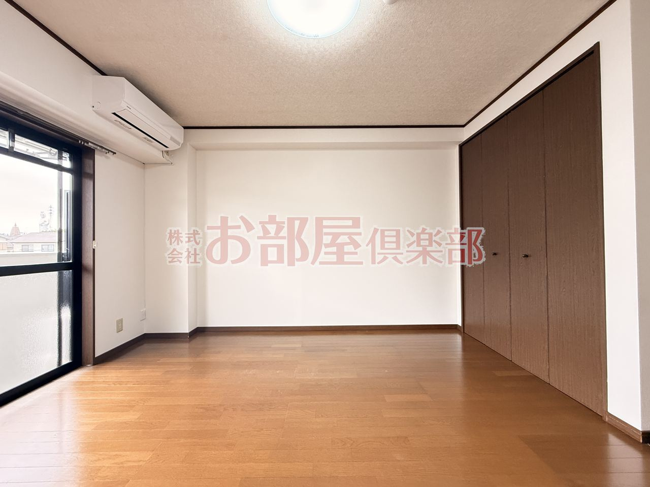 グリーン花水木Ⅱの洋室|広々とした洋室です