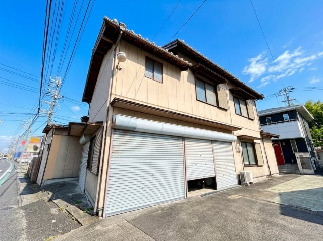東浦町長坂様事務所・作業場