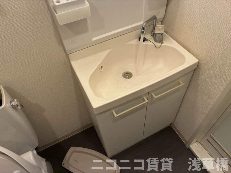 AXAS日本橋浜町の洗面所