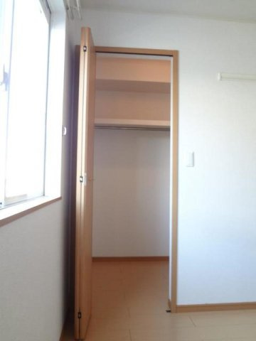 サンガーデンＣの収納
