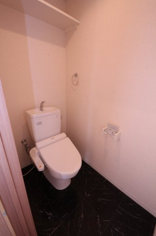 コートリジエールのトイレ|清潔感のあるトイレです