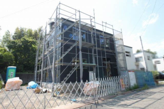 香美市土佐山田町植　新築戸建　⑭の外観|土地面積　164.39㎡（約49.72坪）　建物面積　104.88㎡（約31.72坪）