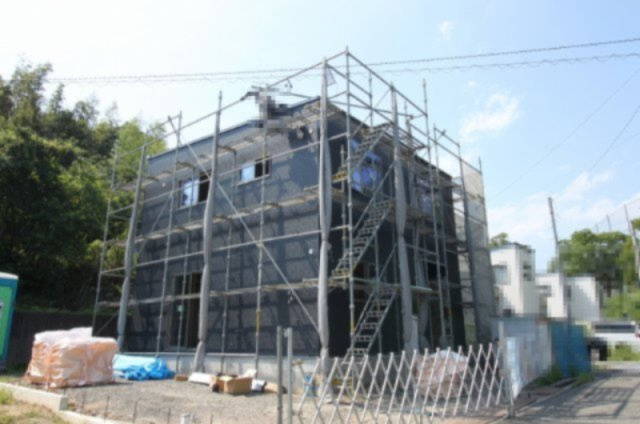 香美市土佐山田町植　新築戸建　⑭の外観|土地面積　164.39㎡（約49.72坪）　建物面積　104.88㎡（約31.72坪）