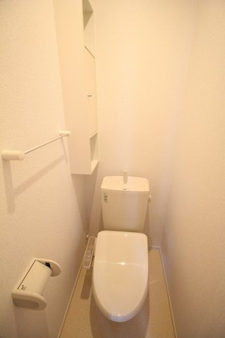 カレントＢのトイレ|清潔感のあるトイレです