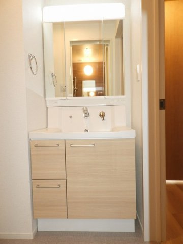 ８７１・ａｎｅｗの洗面所|コンパクトで使いやすい洗面所