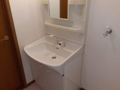 【洗面所】 | セイント・サチ | 忙しい朝には欠かせない洗面所です