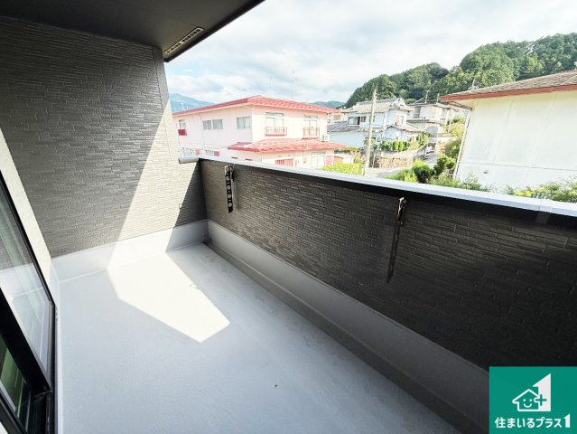 ◆南河内郡千早赤阪村小吹　第1期　新築一戸建てのバルコニー|日当たりのよいバルコニー！お部屋が開放的に！