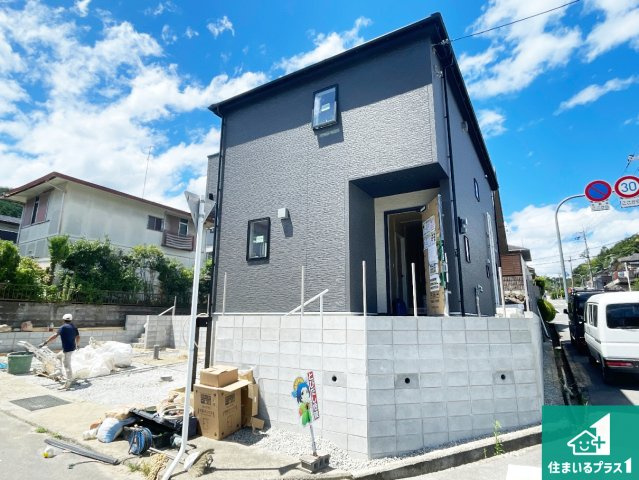 南河内郡千早赤阪村小吹　第1期　新築一戸建ての外観|現在建築中！落ち着いた街並みで新生活を始めることが出来そう！周辺の物件も併せてご紹介させて頂きます！