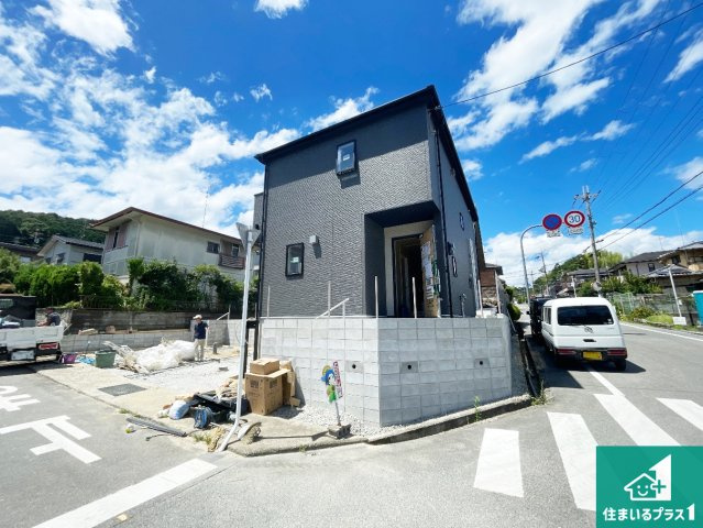 南河内郡千早赤阪村小吹　第1期　新築一戸建ての外観|現在の進捗状況です！順調に作業進行中、完成が待ち遠しいです！詳細の間取り等、お気軽にお問い合わせください！