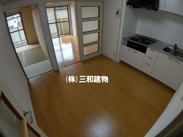 シャトーサンハイムの居間・リビング|同間取り別室3階の参考写真になります