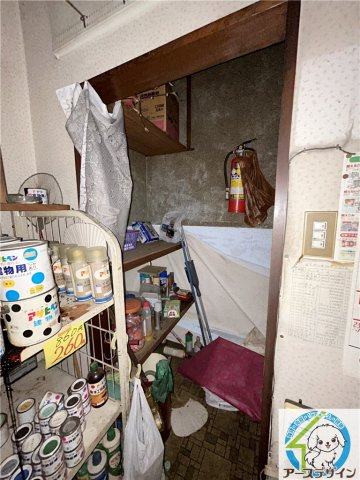 川西ショップの収納