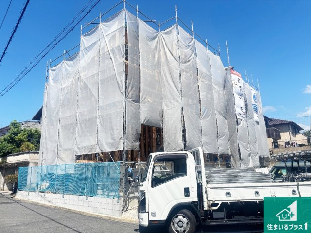 堺市南区若松台　第2期　新築一戸建ての外観|周辺は落ち着いた街並みの住宅地！子育てがしやすい住環境です！まだ未完成ですが、現地でしかわからない事もございます。是非一度ご覧ください。
