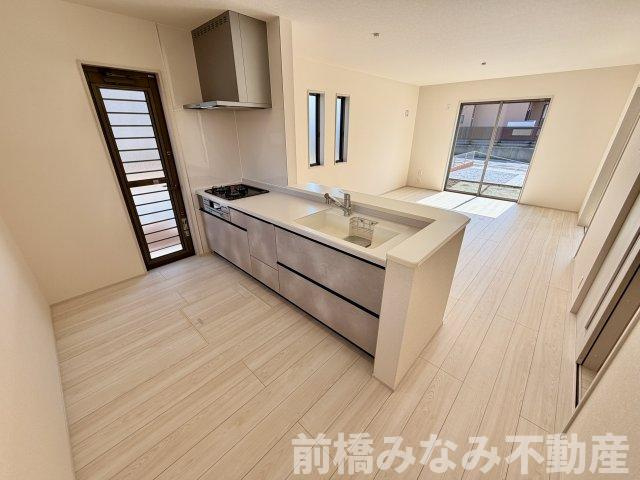 【新築】前橋市富士見町原之郷第９　限定１棟　リーブルガーデン　新築建売のキッチン|キッチンです
