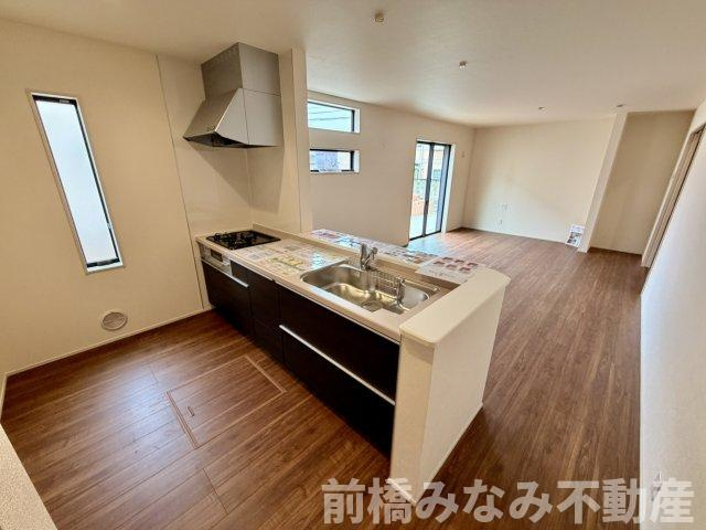 【新築】前橋市樋越町第4　３号棟(全６棟)　リーブルガーデン　新築建売分譲のキッチン|使いやすいキッチンです