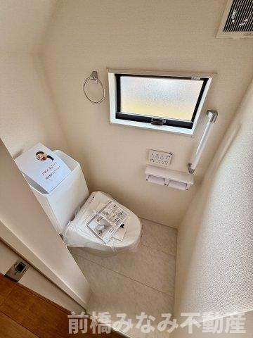 【新築】前橋市樋越町第4　３号棟(全６棟)　リーブルガーデン　新築建売分譲のトイレ|トイレです