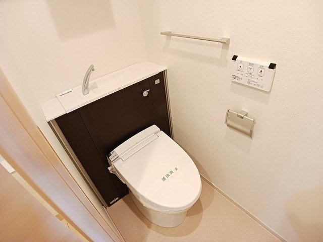 【トイレ】 | ベーシック・グローブ | トイレもきれいです